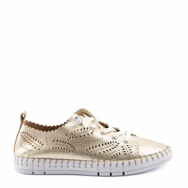 SNEAKER TROQUELADA PLATINO CRETA014