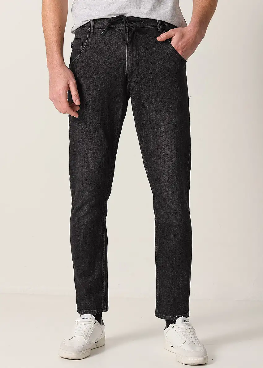 Jeans Cintura Media Slim Tiro Largo Black Wash 998