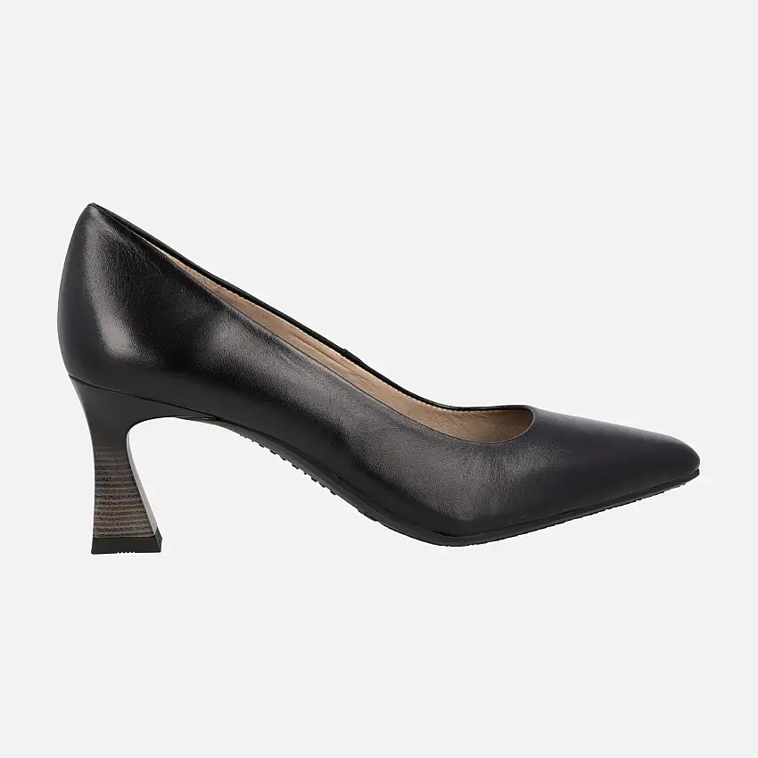 Salones de piel negra Dalia