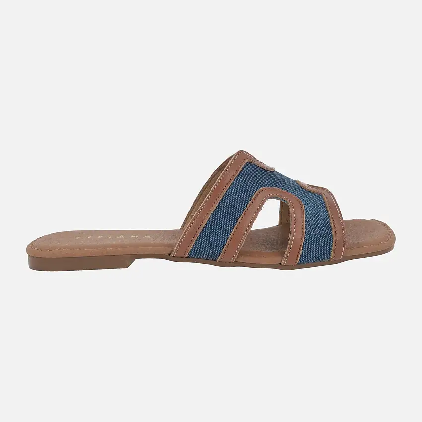 Sandalias planas en combinado bicolor