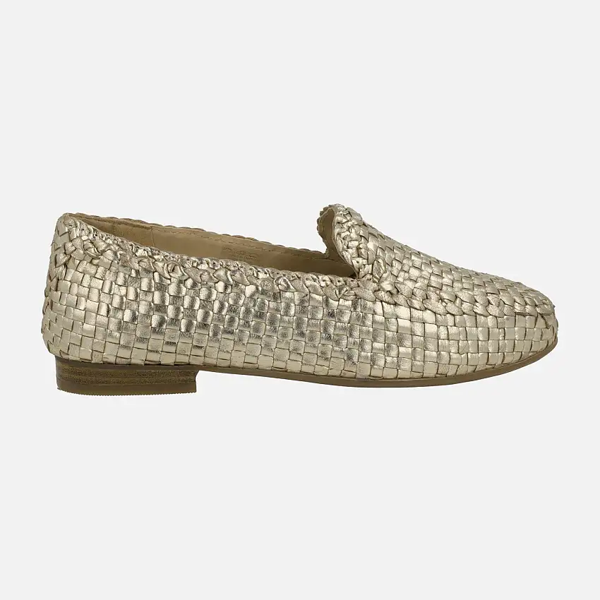 Mocasines de piel trenzada color oro