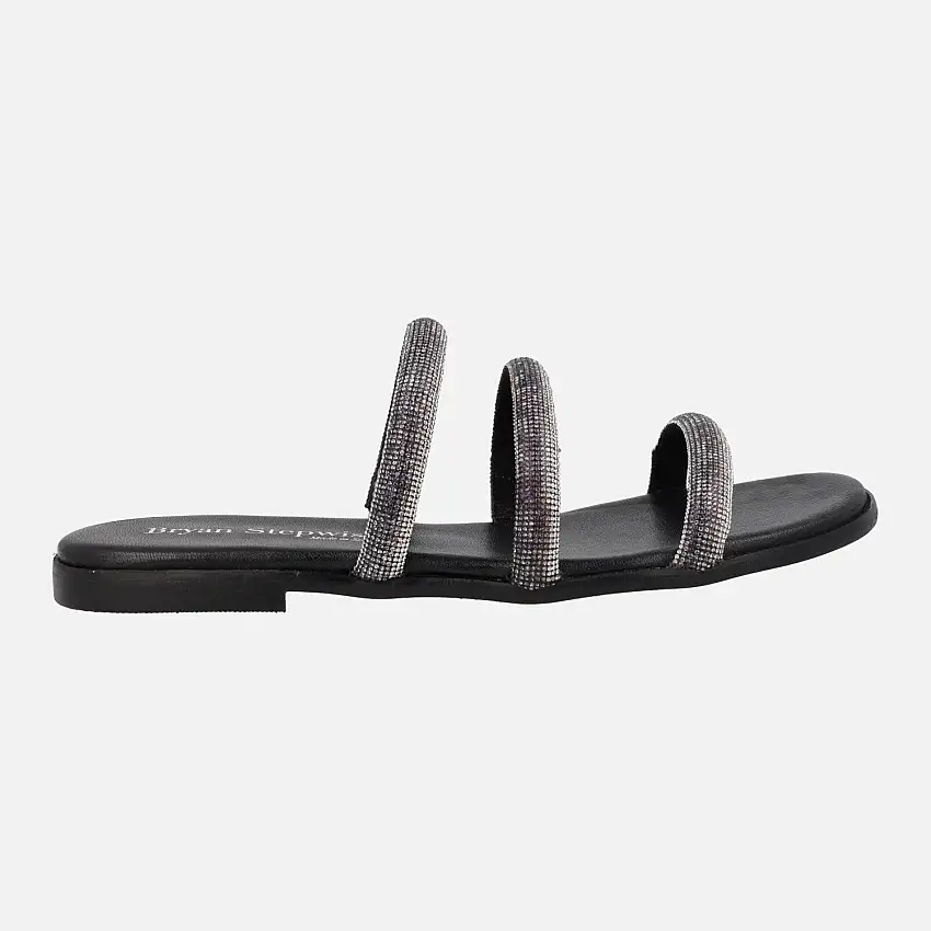 Sandalias planas con tiras de strass