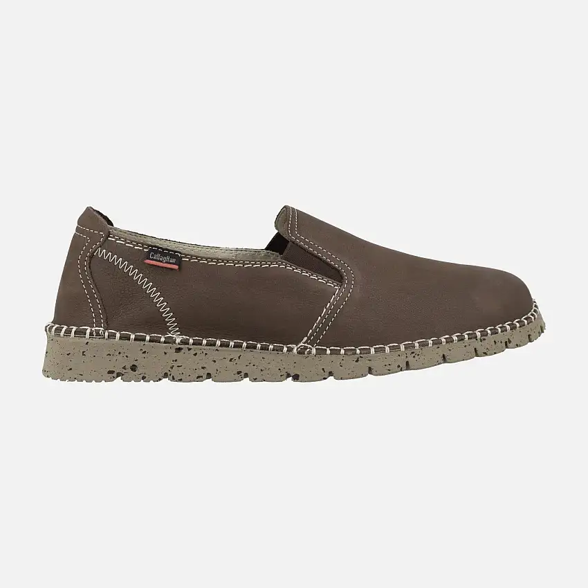 Zapatos para hombre lisos con elásticos laterales