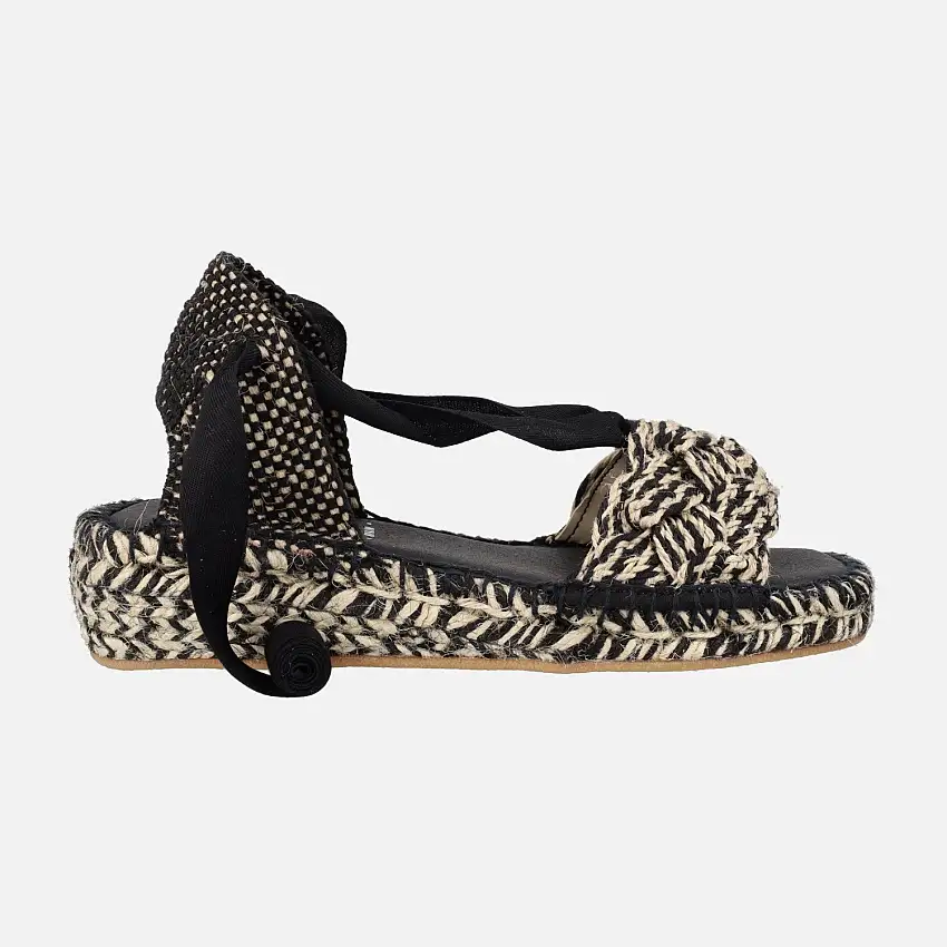 Zapatillas de esparto con cintas en combinado beige y negro