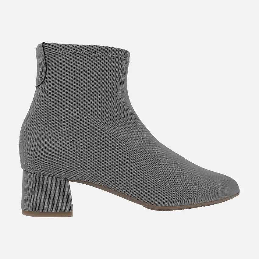 Botines de licra gris con tacones bajos de Barminton