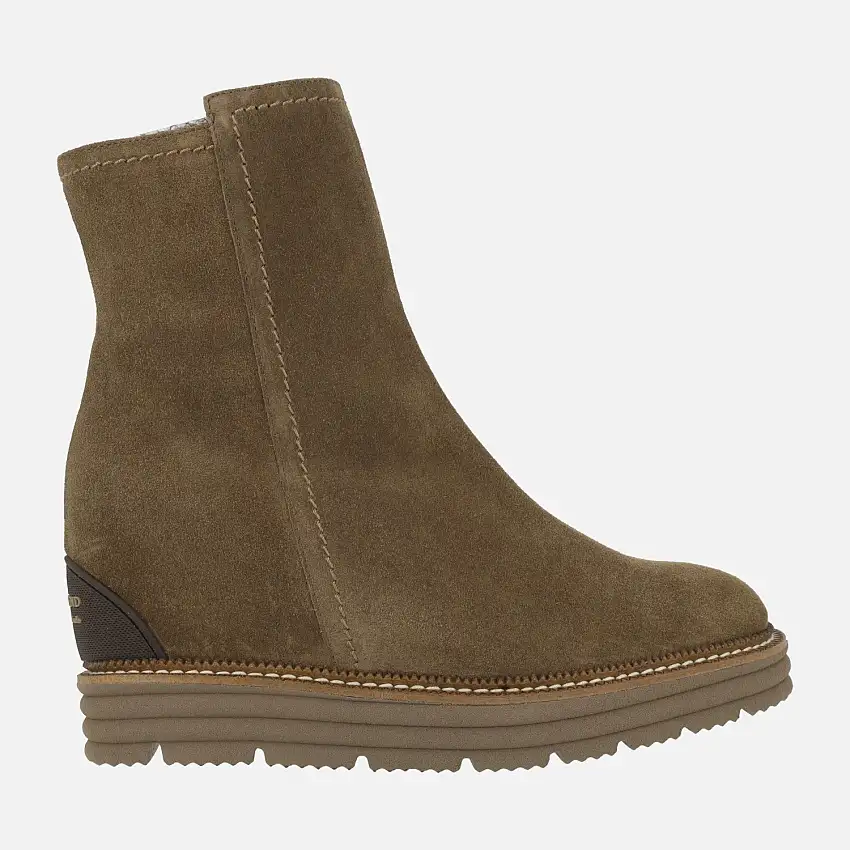 Botines Ajaccio en serraje marrón con cuña interior