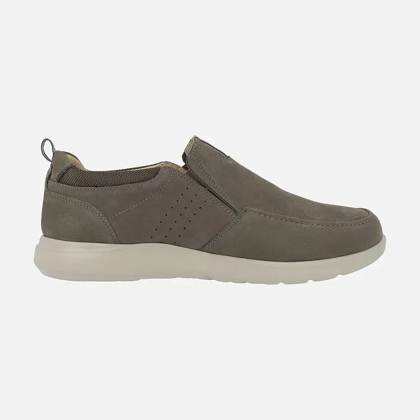 Mocasines confort en nobuck taupe con elásticos laterales