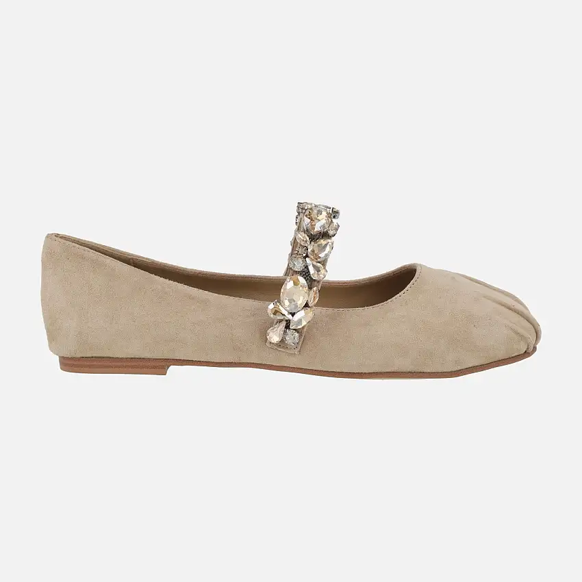 Bailarinas en ante beige con pulsera de pedrería