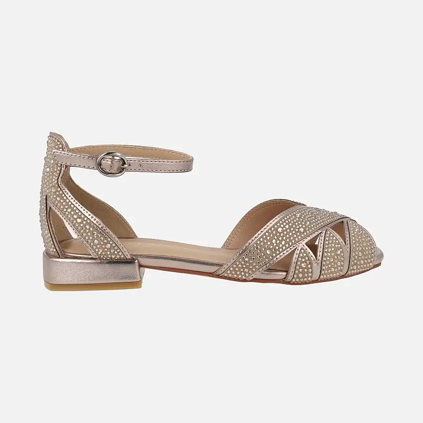 Sandalias abiertas de puntera con detalles de strass