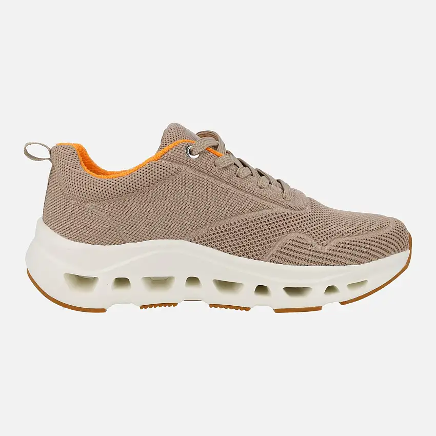 Zapatillas deportivas con cordones en tejido beige con piso volumen