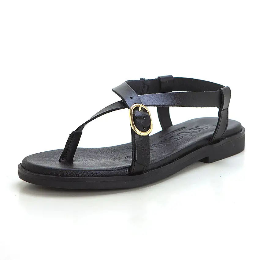 Jordana 4441 Sandalia plana de dedo hebilla negro.