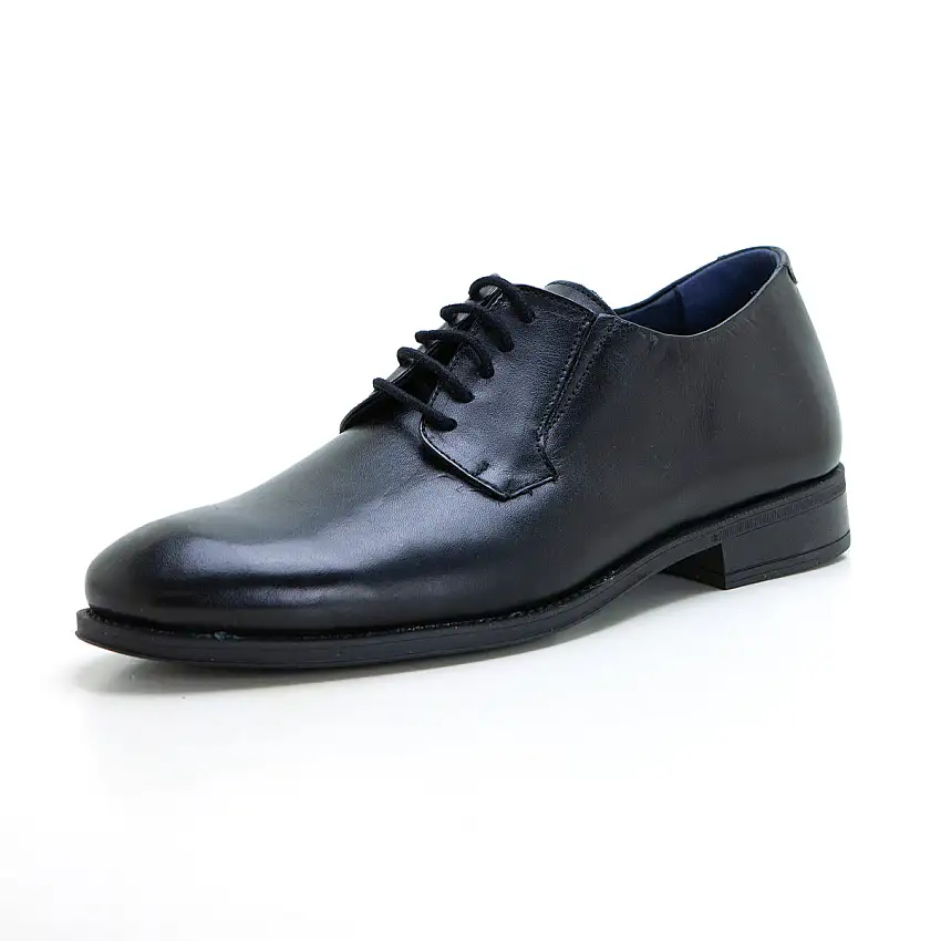 Pitillos 112 Zapato de hombre con cordones negro.