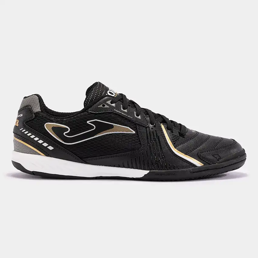 Joma Dribling Zapatilla de fútbol sala hombre negro oro.