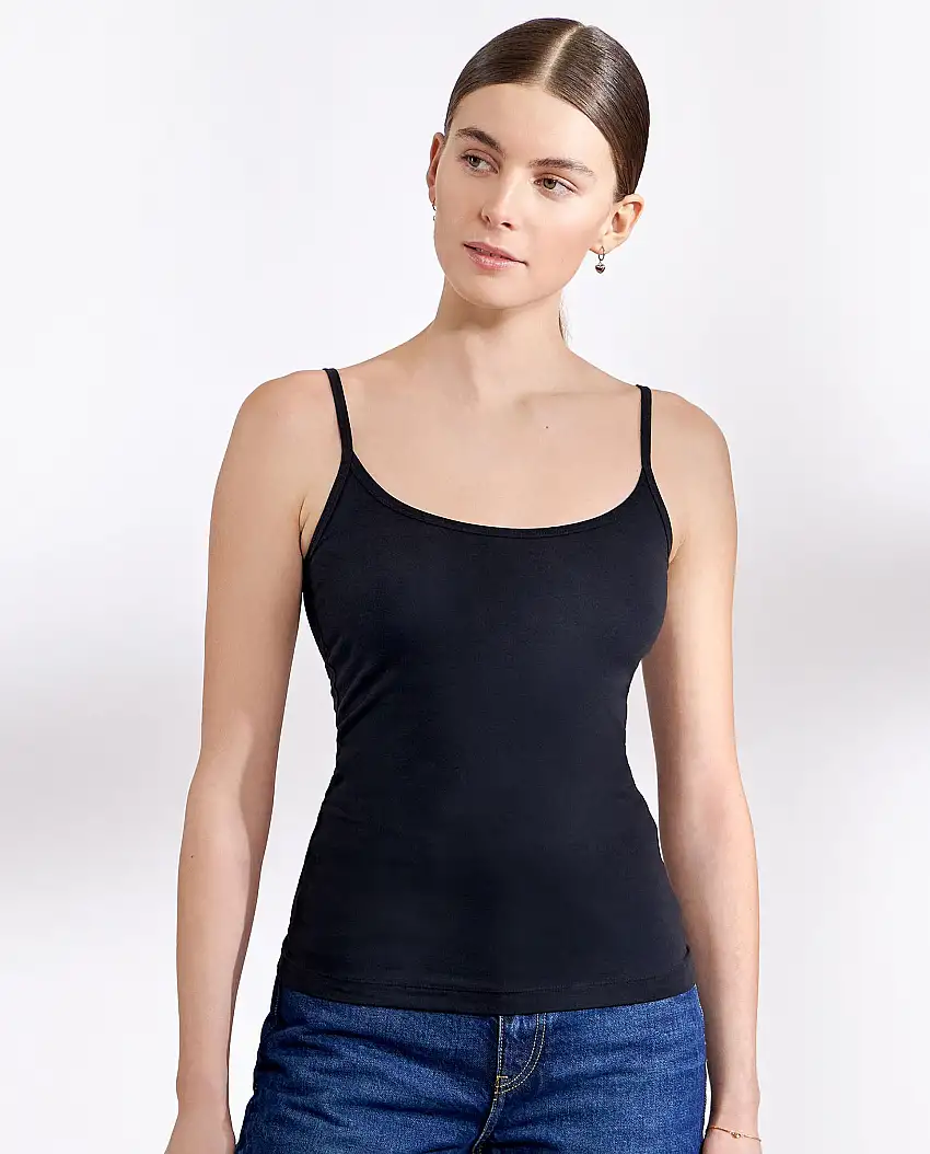 Camiseta de tirantes elásticos negra