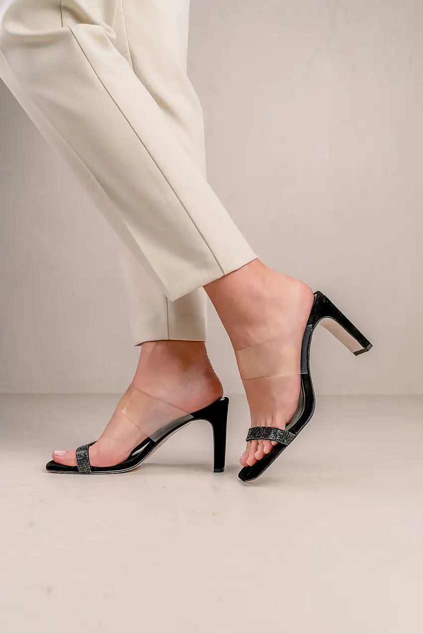 Sandalias de tacón Bet con tira de strass y banda de vinilo