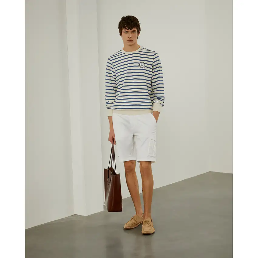 Bermudas con bolsillos laterales