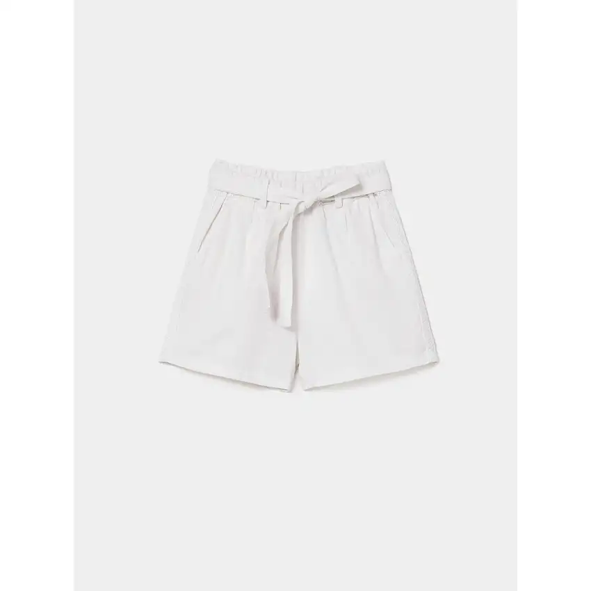 Short con Cinturón