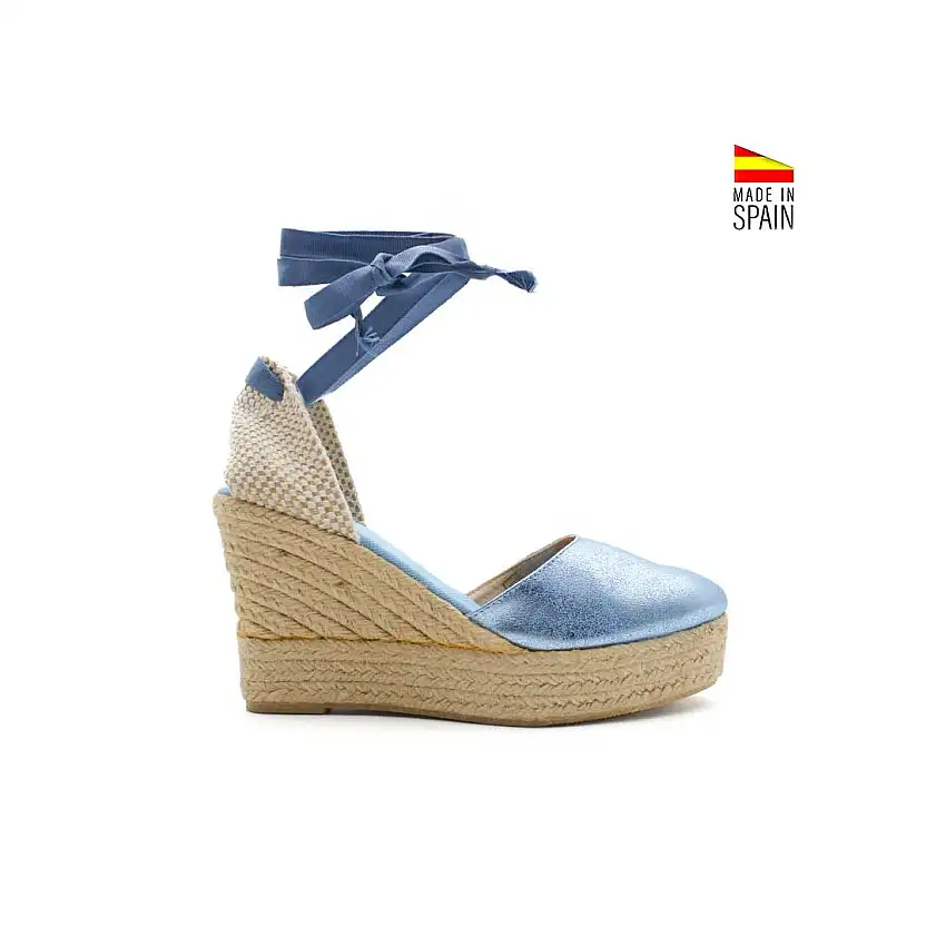 Alpargata brillo azul con plataforma