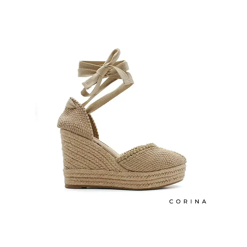 Alpargata con cuña y plataforma beige