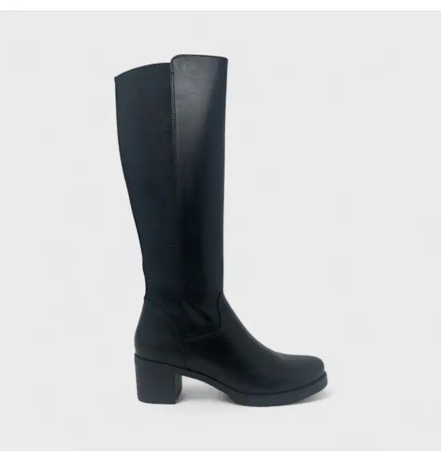 Bota piel