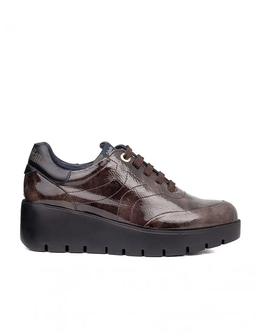 CALLAGHAN Zapatos Cuña Charol Marrones