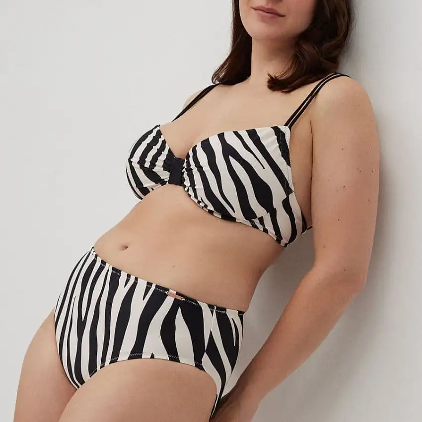 Conjunto bikini reductor, copa d y e, antao, ysabel mora.