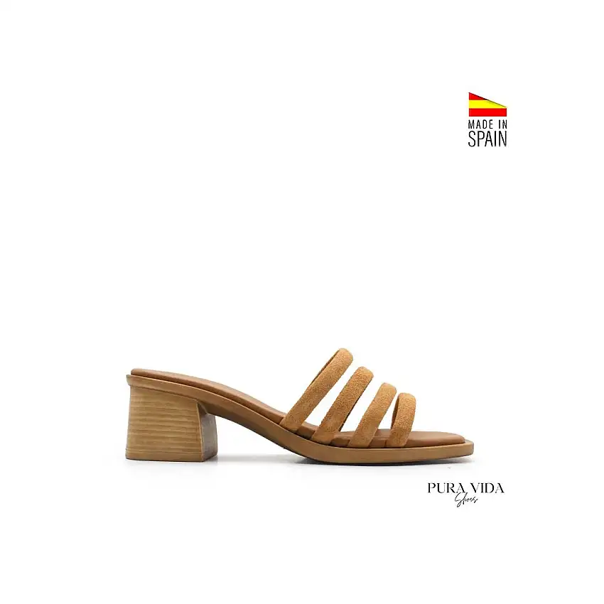 Mule tacón tiras camel