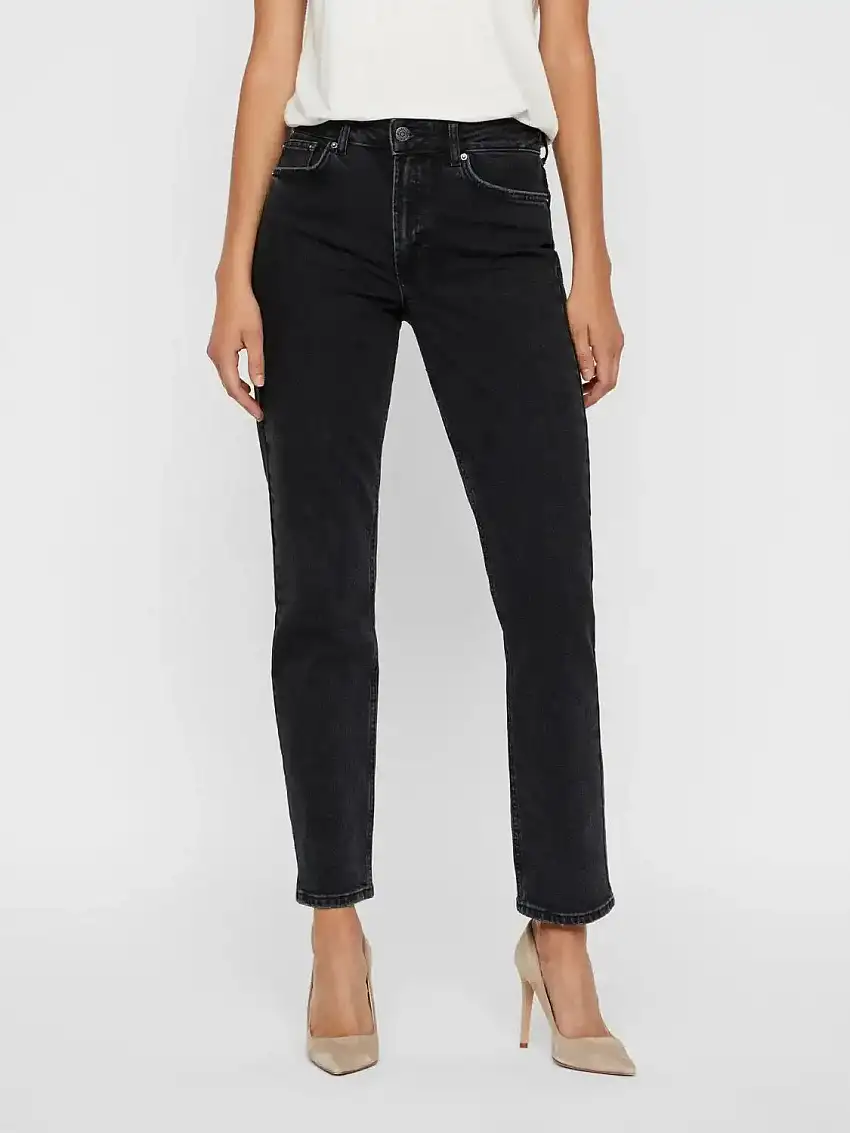 Pantalones Straight Relaxed Sara