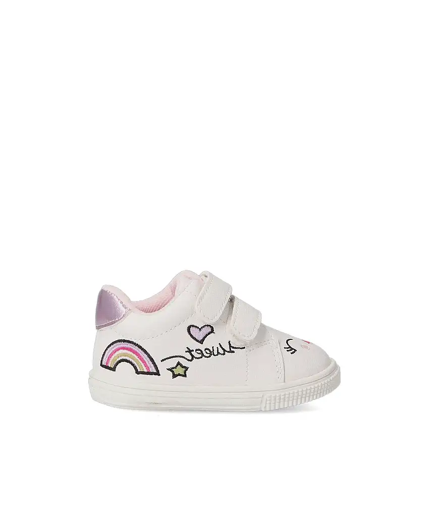PEKES Deportiva casual bordado arcoíris niña