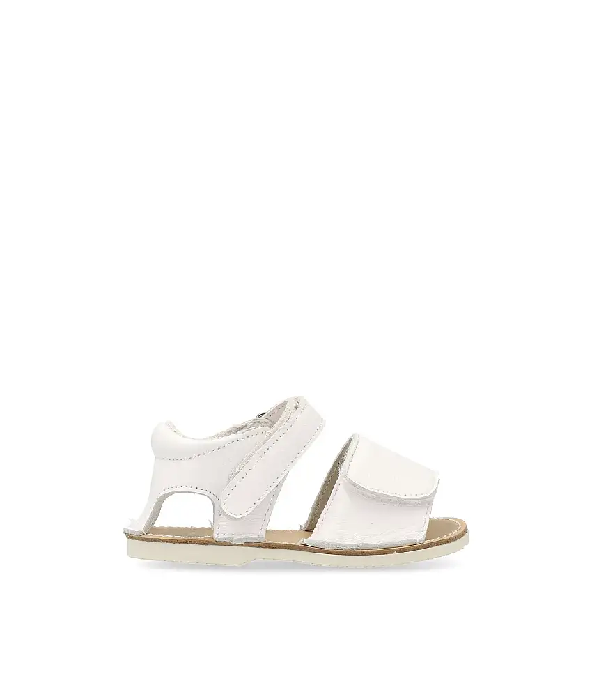 PEKES Sandalia ibicenca ajustable blanca