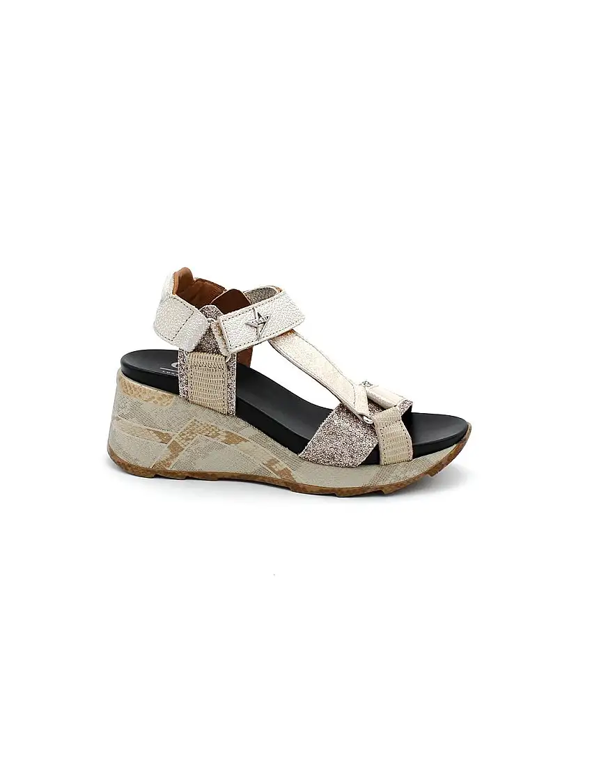 Sandalia Cuña Sport CETTI C-1317 Glitter Platino Mujer.