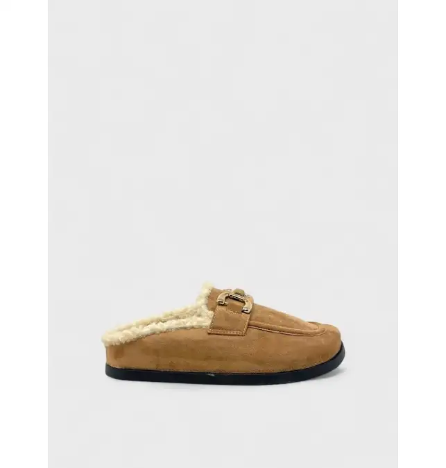 Zapato plano pelo
