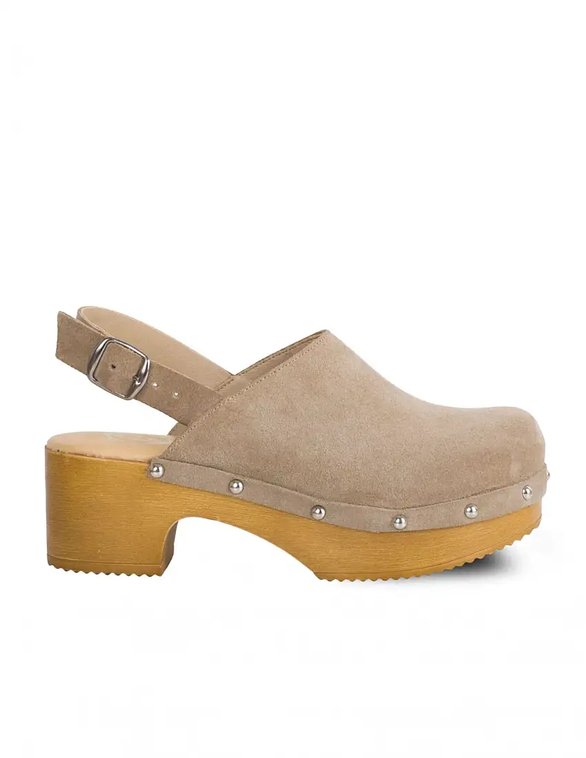 Zuecos Madera Tachas Tira Taupe PERA LIMONERA
