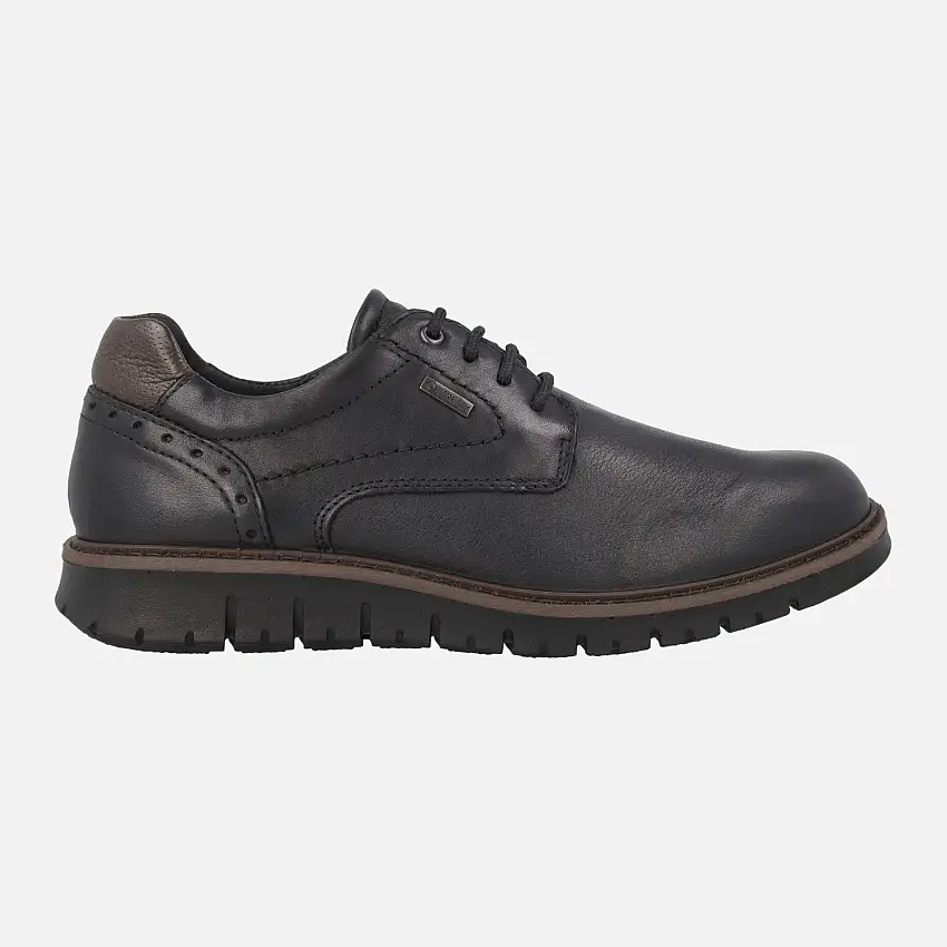 Zapatos de piel con cordones y membrana Gore tex
