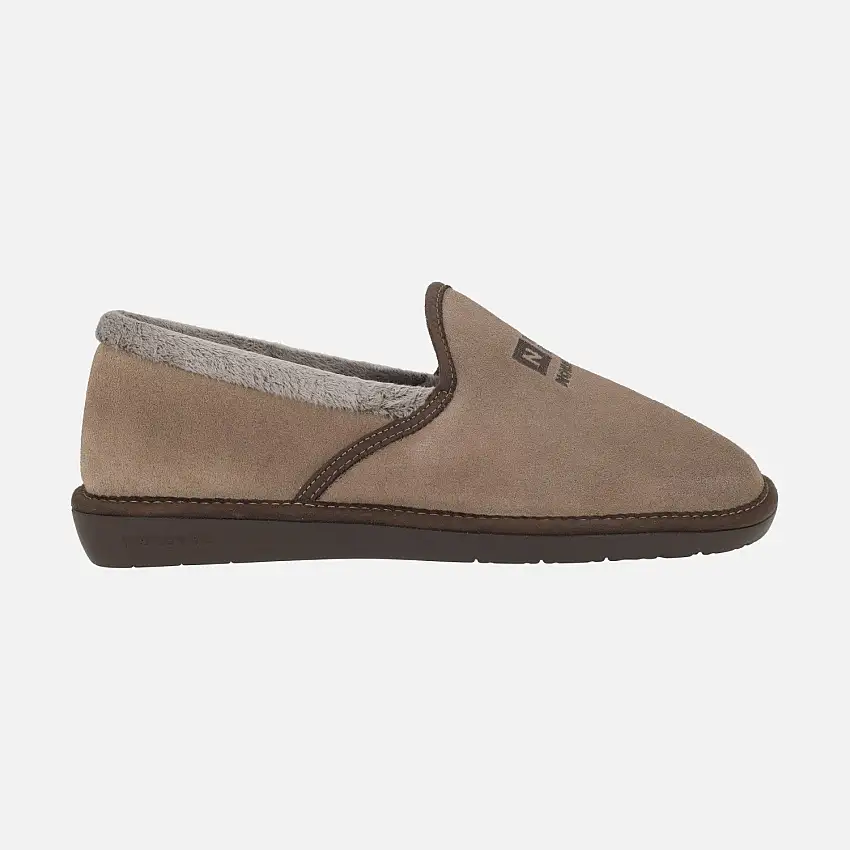 Zapatillas de casa cerradas para hombre en piel serraje