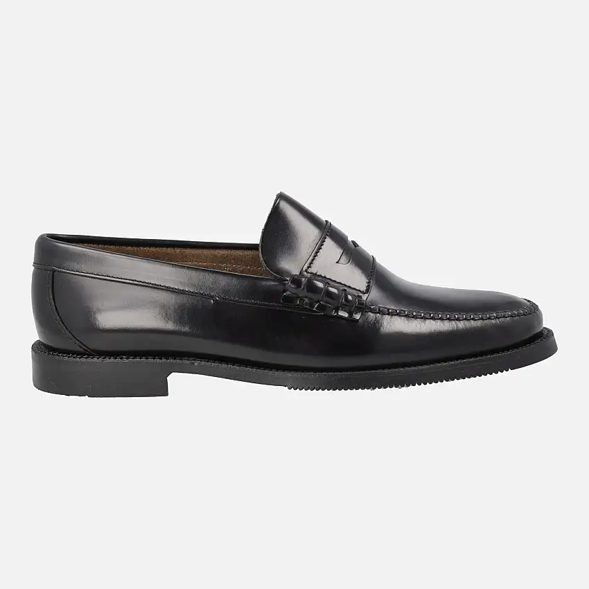 Mocasines Castellanos clásicos con antifaz en antik negro