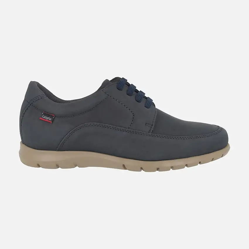 Zapatos para hombre en piel nobuck con cierre de cordones