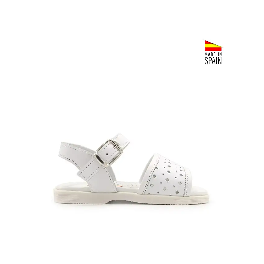 Sandalia troquelada piel blanca
